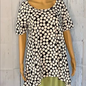 LuLaRoe Perfect T Medium